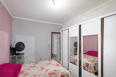 Casa à venda com 200m², 5 quartos e 2 vagasSuíte