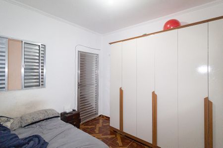Casa à venda com 200m², 5 quartos e 2 vagasQuarto
