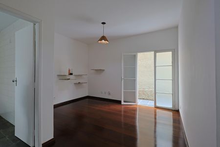 Sala de apartamento à venda com 3 quartos, 110m² em Planalto, Belo Horizonte
