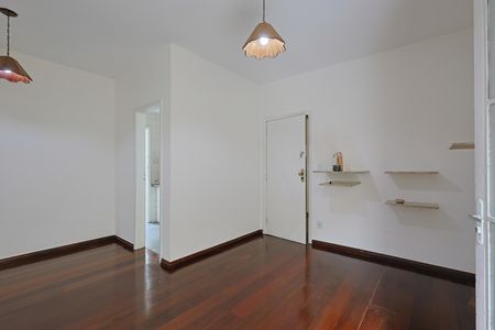 Sala de apartamento à venda com 3 quartos, 110m² em Planalto, Belo Horizonte
