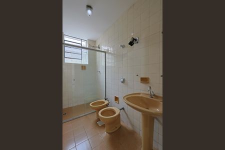 Banheiro de apartamento à venda com 3 quartos, 110m² em Planalto, Belo Horizonte
