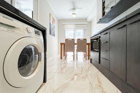 Apartamento à venda com 28m², 1 quarto e sem vagaSala/Cozinha