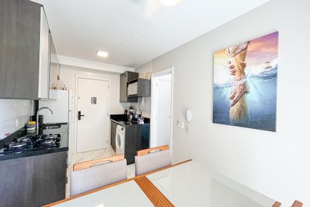 Apartamento à venda com 28m², 1 quarto e sem vagaSala/Cozinha