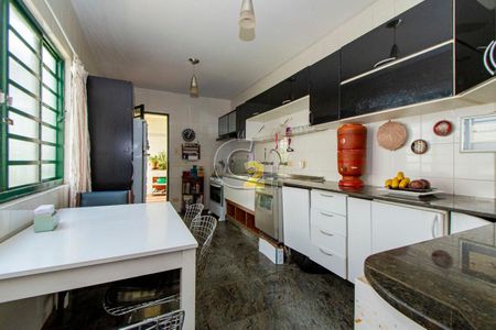 Casa à venda com 2 quartos, 157m² em Pompeia, São Paulo