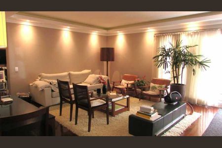 Apartamento à venda com 3 quartos, 132m² em Leblon, Rio de Janeiro