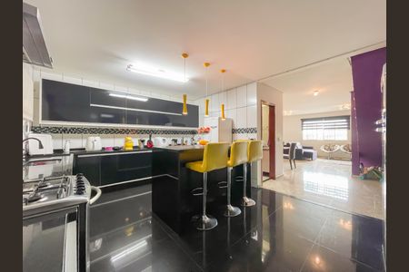 Casa à venda com 130m², 3 quartos e 5 vagasCozinha