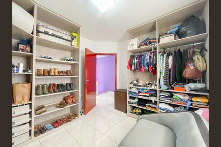 Casa à venda com 130m², 3 quartos e 5 vagasQuarto 3