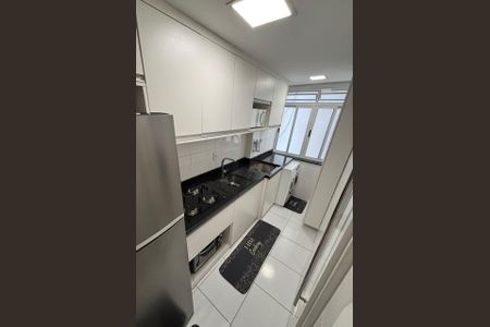 Cozinha de apartamento à venda com 1 quarto, 37m² em Centro Histórico, Porto Alegre