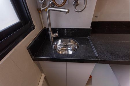 Apartamento à venda com 48m², 2 quartos e 1 vaga Apartamento à venda com 48m², 2 quartos e 1 vagaÁrea de Serviço