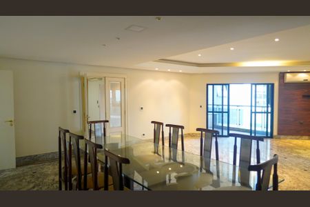 Apartamento para alugar com 330m², 3 quartos e 4 vagas