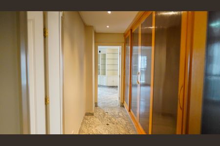 Apartamento para alugar com 330m², 3 quartos e 4 vagas