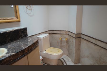 Apartamento para alugar com 330m², 3 quartos e 4 vagas