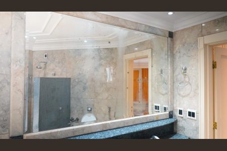 Apartamento para alugar com 330m², 3 quartos e 4 vagas