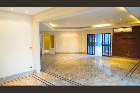 Apartamento para alugar com 5 quartos, 330m² em Setor Bueno, Goiânia