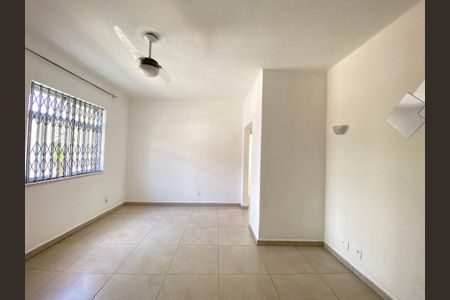 Apartamento para alugar com 62m², 2 quartos e 1 vagaSala