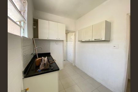 Apartamento para alugar com 62m², 2 quartos e 1 vagaCozinha
