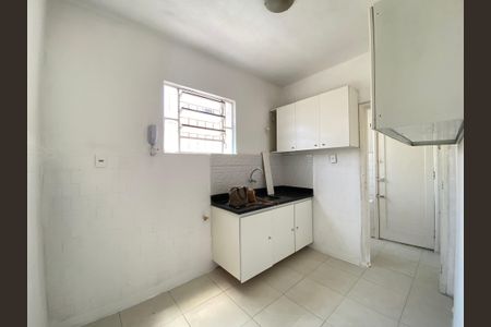Apartamento para alugar com 62m², 2 quartos e 1 vagaCozinha
