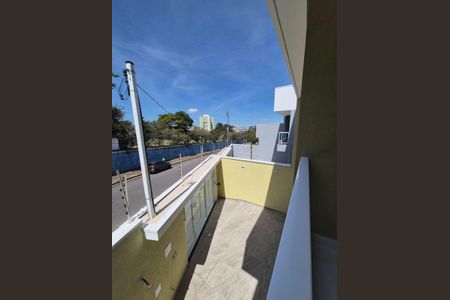 Casa à venda com 70m², 3 quartos e 2 vagas