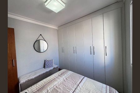 Apartamento à venda com 2 quartos, 54m² em Centro, Osasco