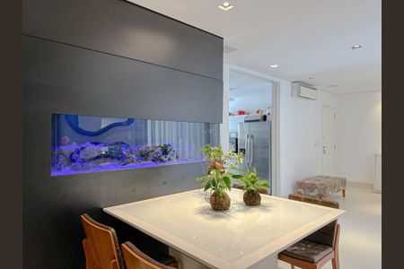 Sala de apartamento à venda com 3 quartos, 135m² em Perdizes, São Paulo