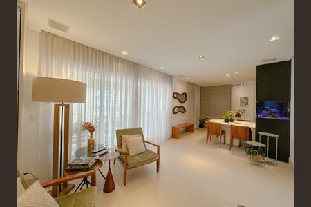 Apartamento à venda com 135m², 3 quartos e 3 vagas Apartamento à venda com 135m², 3 quartos e 3 vagasSala