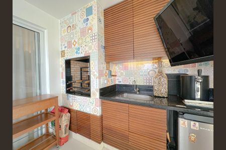 Varanda Gourmet de apartamento à venda com 3 quartos, 135m² em Perdizes, São Paulo