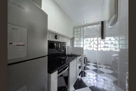 Apartamento à venda com 2 quartos, 77m² em Copacabana, Rio de Janeiro