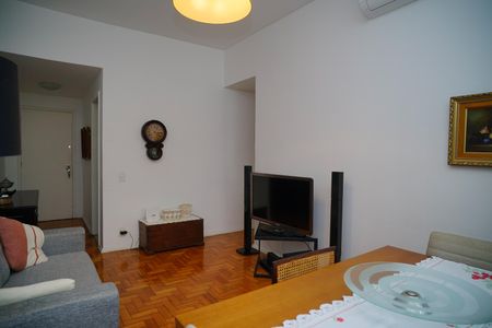 Apartamento à venda com 80m², 3 quartos e sem vaga Apartamento à venda com 80m², 3 quartos e sem vagaSala