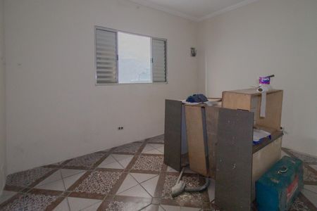 Quarto de casa para alugar com 1 quarto, 65m² em Jardim Itapeva, Mauá