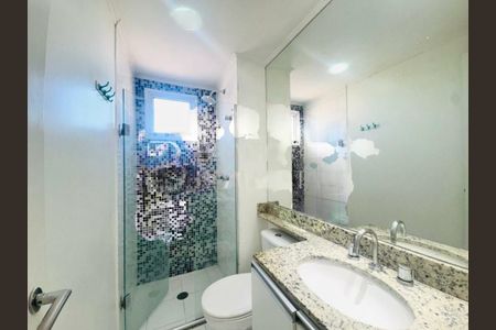 Apartamento à venda com 65m², 2 quartos e 1 vaga