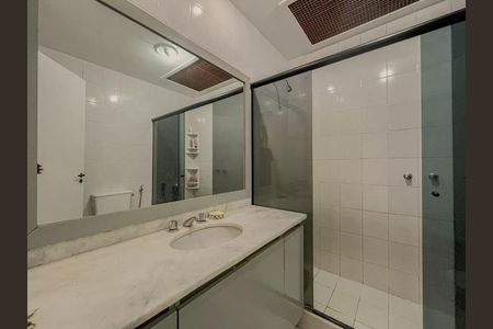 Apartamento à venda com 2 quartos, 74m² em Maracanã, Rio de Janeiro