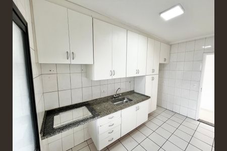 Apartamento à venda com 88m², 3 quartos e 2 vagasCozinha