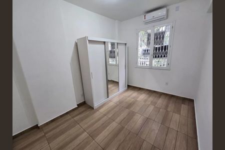 Apartamento à venda com 70m², 1 quarto e sem vaga