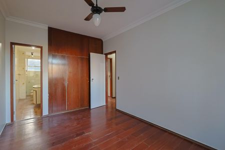 Apartamento para alugar com 145m², 3 quartos e 2 vagasSuíte