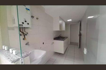 Apartamento à venda com 66m², 2 quartos e 1 vaga