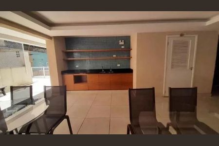 Apartamento à venda com 66m², 2 quartos e 1 vaga