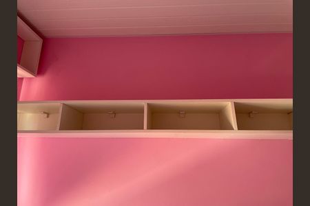 Casa de condomínio para alugar com 120m², 4 quartos e 2 vagas