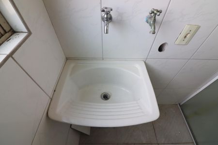 Apartamento para alugar com 65m², 3 quartos e 1 vagaÁrea de Serviço