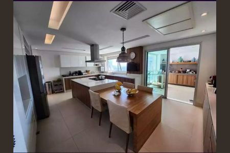 Apartamento à venda com 430m², 4 quartos e 3 vagas