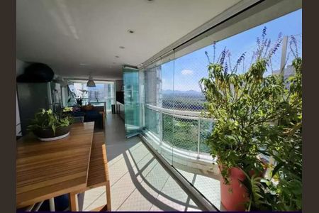 Apartamento à venda com 430m², 4 quartos e 3 vagas