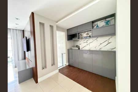Apartamento à venda com 2 quartos, 110m² em Barra da Tijuca, Rio de Janeiro