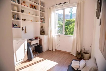 Apartamento à venda com 2 quartos, 56m² em Gávea, Rio de Janeiro