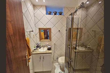 Apartamento à venda com 70m², 2 quartos e sem vaga