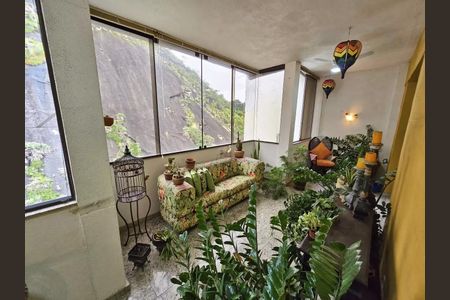 Apartamento à venda com 2 quartos, 120m² em Copacabana, Rio de Janeiro