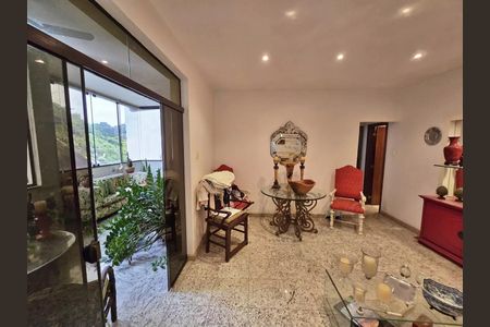 Apartamento à venda com 70m², 2 quartos e sem vaga