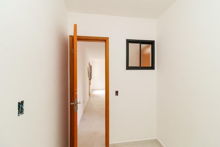 Quarto 2 de casa de condomínio para alugar com 2 quartos, 41m² em Vila Isolina Mazzei, São Paulo