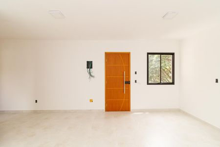 Sala de casa de condomínio para alugar com 2 quartos, 41m² em Vila Isolina Mazzei, São Paulo