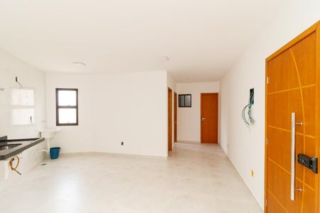 Sala de casa de condomínio para alugar com 2 quartos, 41m² em Vila Isolina Mazzei, São Paulo