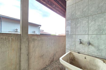 Casa para alugar com 100m², 3 quartos e 1 vaga Casa para alugar com 100m², 3 quartos e 1 vagaÁrea de Serviço