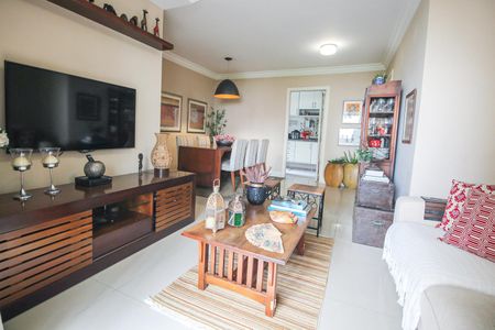 Sala de apartamento para alugar com 3 quartos, 92m² em Vila Suzana, São Paulo